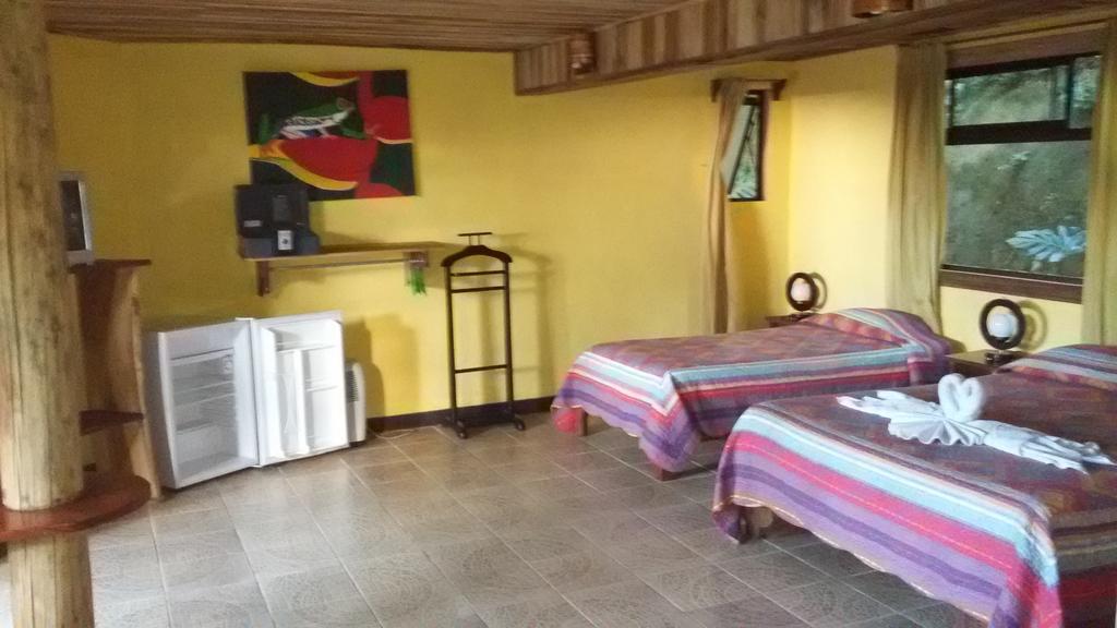 Historias Lodge Monteverde エクステリア 写真